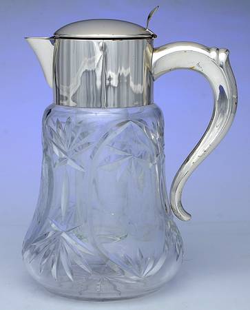 Silverplate Hollowware 40 Oz Beverage Server