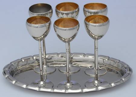 Silverplate Hollowware Cordial - Set of 6 with Oval Tray