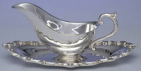 Silverplate Hollowware Plated Gravy Boat with Attached Underplate