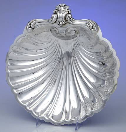 Silverplate Hollowware 11" Shell Shape Bowl