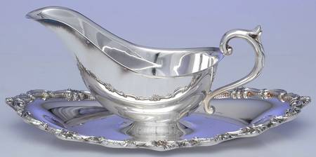 Silverplate Hollowware Plated Gravy Boat & Underplate