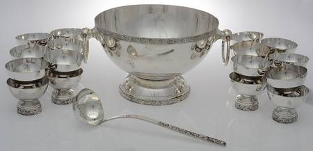 Silverplate Hollowware (26 Piece) Punch Set (Bowl, Ladle & 24 Cups)