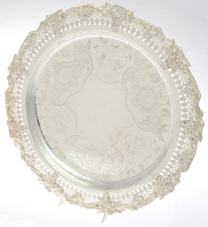 Silverplate Hollowware 14" Pierced Round Tray