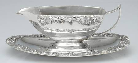 Silverplate Hollowware Plated Gravy Boat & Underplate