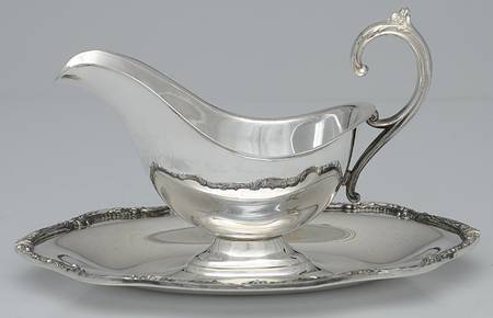 Silverplate Hollowware Gravy Bowl with Attached Underplate