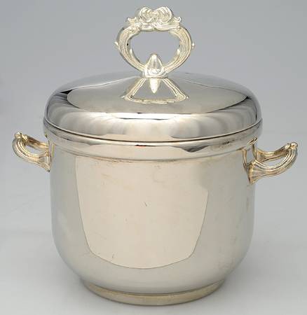 Silverplate Hollowware Ice Bucket & Lid