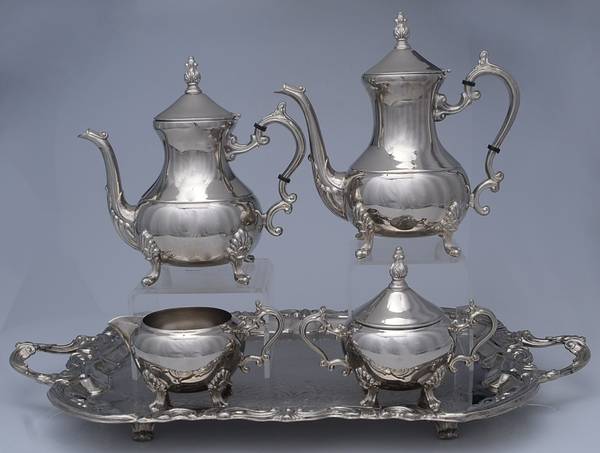 Silverplate Hollowware 4 Piece Tea Set (with Tray)
