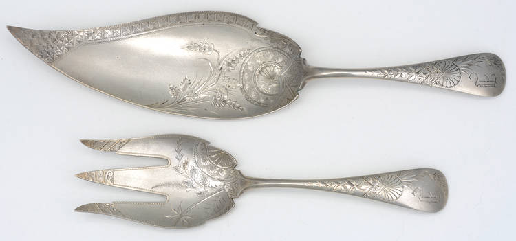 Sterling Flatware (2 Pc) Solid Small Fish Serving Set Bright Cut