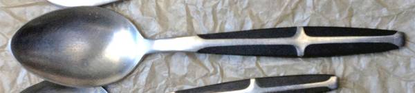 UNF581 (Stainless) Place/Oval Soup Spoon