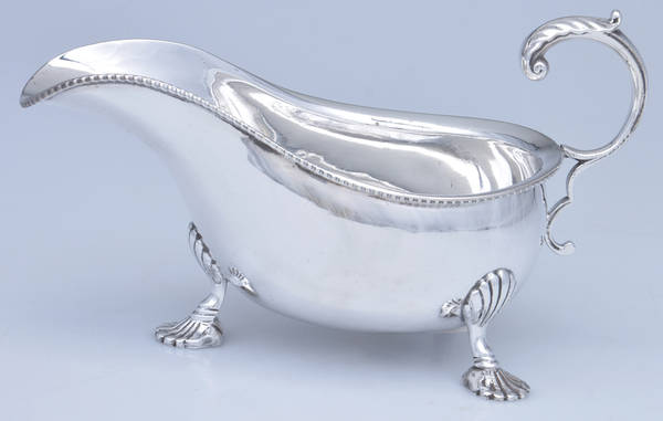 England Silverplate Hollowware Silverplate Gravy Boat