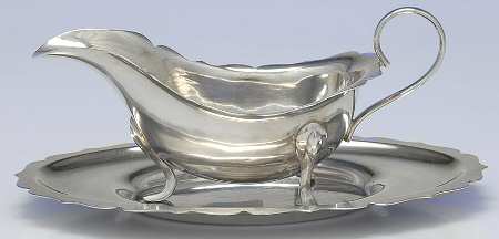 England Silverplate Hollowware Plated Gravy Boat & Underplate