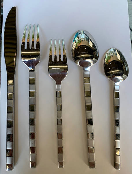 Empire (Stainless) Modern Solid Knife