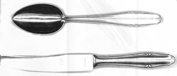 UNF1079 (Silverplate) Place/Oval Soup Spoon