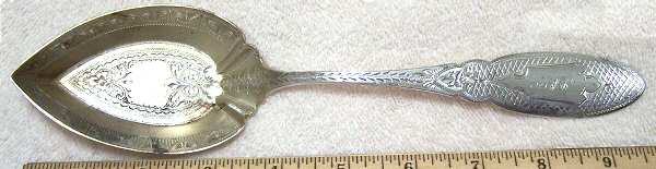 UNF1112 (Sterling) Vegetable Serving Spoon (Solid)