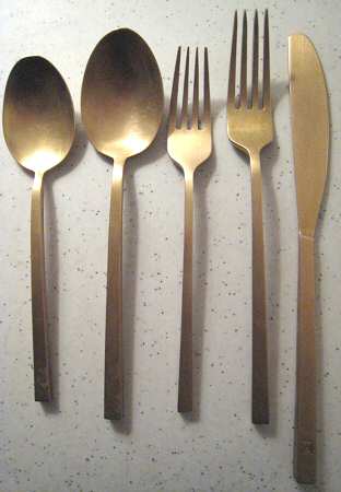 UNF1219 (Gold Electroplate) Place/Oval Soup Spoon
