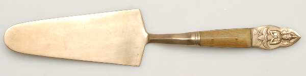 UNF1883 (Brass) Pastry Server with Stainless Blade