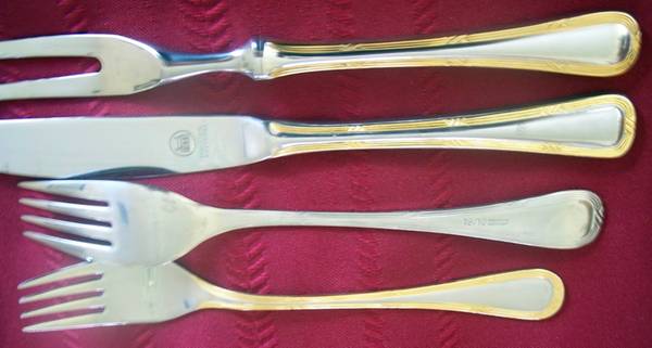 3601G (Stainless, Gold Accent) Fork