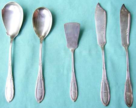 800-111 (Sterling) Flat Handle Master Butter Knife