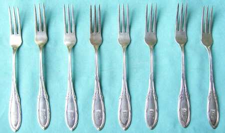 800-111 (Sterling) Individual Berry Fork