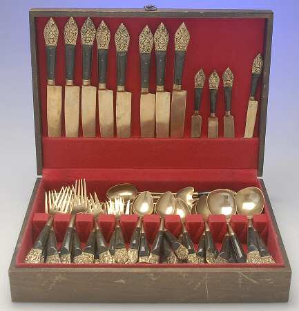Siam (Brass)-Brown Handle, Scroll Design 67 Piece Set