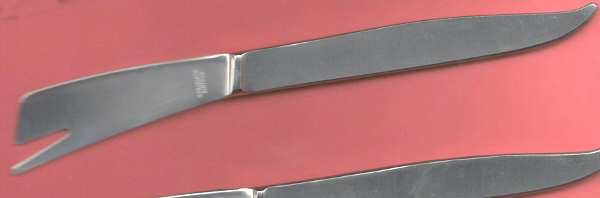 UNF2010 (Stainless) Solid Cheese Serving Pick