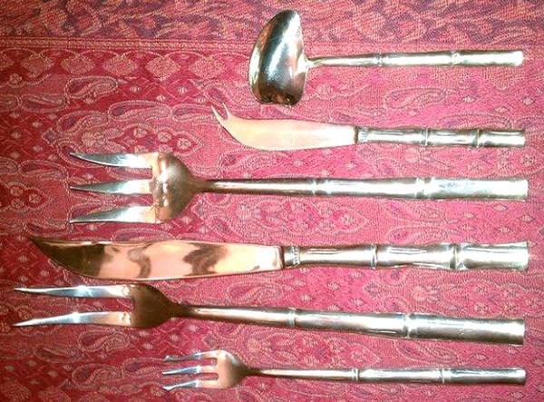 UNF1479 (Bronze) Medium Solid Cold Meat Serving Fork