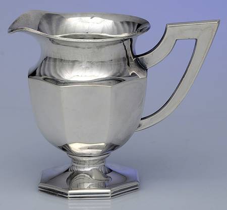 UNH25 (Sterling, Hollowware) Creamer