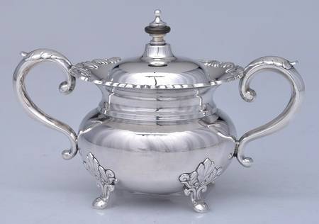 UNH27 (Sterling, Hollowware) Sugar Bowl & Lid