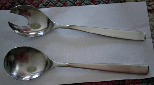 Line (Newer, Stainless) (2 Pc) Solid Salad Set