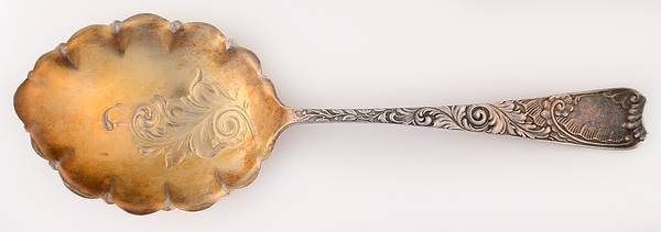 Luxembourg (Sterling) Medium Solid Berry/Casserole Spoon