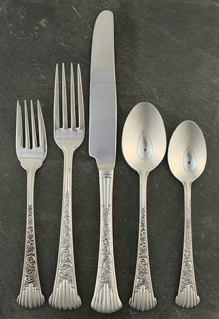 Bordeaux (Stainless) 5 Piece Place Setting