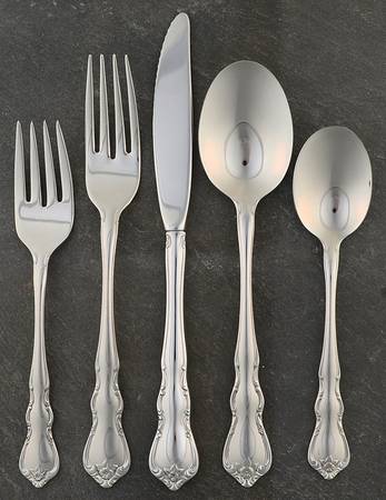 Discretion (Stainless) 5 Piece Place Setting