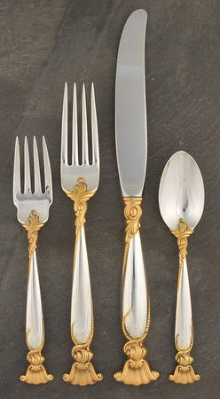 Golden Romance of The Sea (Sterling, Gold Accent) 4 Piece Dinner Size Setting