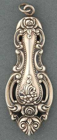 Grand Victorian (Sterling, 1973) Pendant
