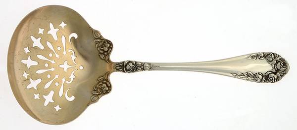 Rose (Sterling, 1898-1888) Large Pierced Pea Serving Spoon