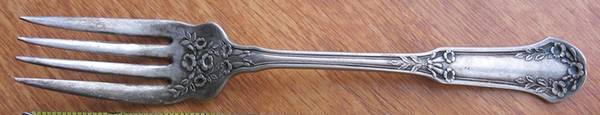 Trumpet Vine (Silverplate, 1912) Small Solid Cold Meat Serving Fork