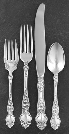 Violet (Sterling, 1904, No Monograms) 4 Piece Place Size Setting
