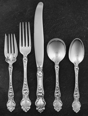 Violet (Sterling, 1904, No Monograms) 40 Piece Estate Set