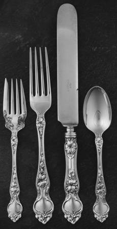 Violet (Sterling, 1904, No Monograms) 4 Piece Dinner Size Setting