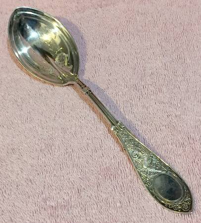 Arabesque (Sterling, 1875) Small Bright Cut Berry Casserole Spoon