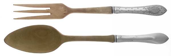 Colonial A-Engraved (Sterling, 1907) Wooden Bowl 2-Piece Salad Set