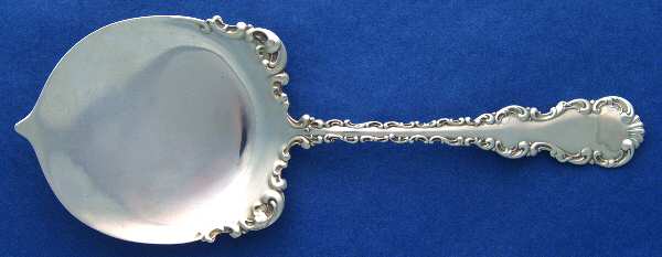 Louis XV (Sterling, 1891) Solid Waffle Server