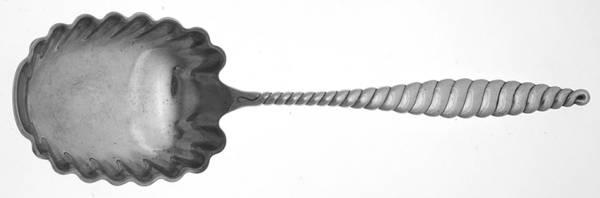 Oval Twist (Sterling, 1880) Large Solid Berry/Casserole Spoon