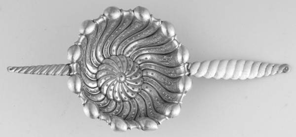 Oval Twist (Sterling, 1880) Solid Individual Overcup Tea Strainer