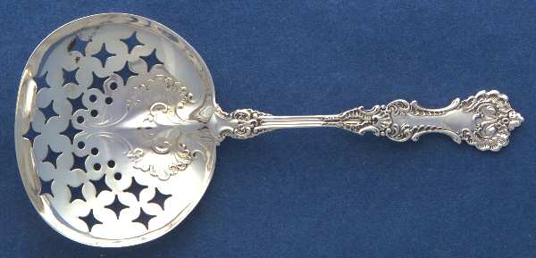 Pompadour (Sterling, 1895-1898) Solid Bon Bon Spoon with Pierced Bowl