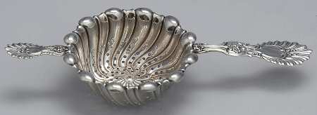 Radiant (Sterling, 1895) Solid Individual Overcup Tea Strainer