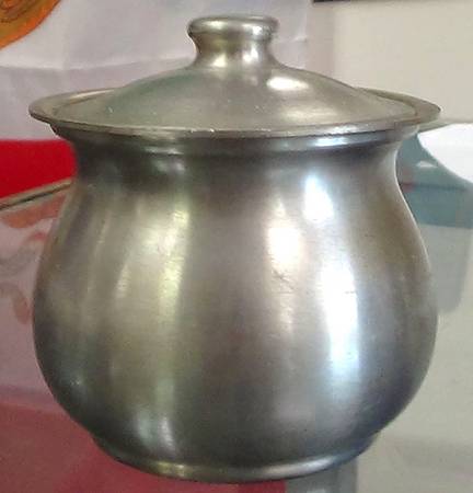 Pewter Hollowware Sugar Bowl with Lid