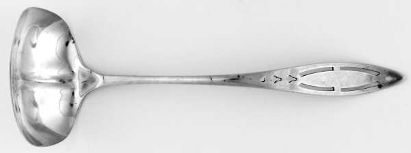 WED2 (STERLING) Solid Piece Cream Ladle