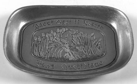 Armetale Hollowware (Non-Silver) 9" Bread Tray