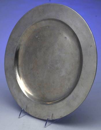 Plough Tavern (Armetale, Hollowware) 12" Round Tray